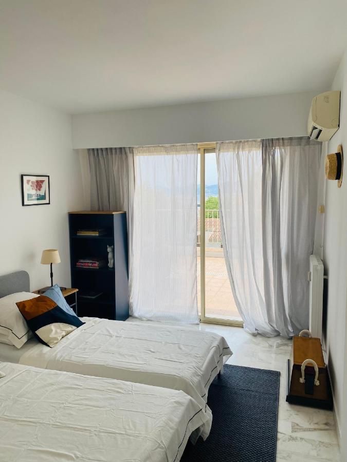 Panoramic Sea View Penthouse With Jacuzzi And 450 Sqm Terrace Apartment Antibes Bagian luar foto